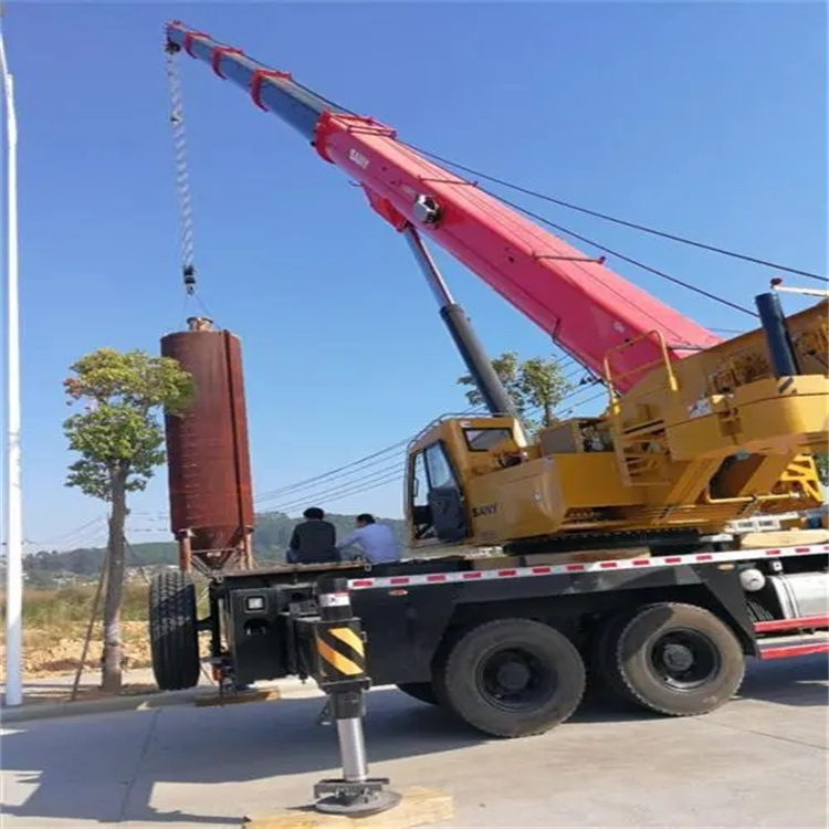 黔南专业吊车租赁多少钱